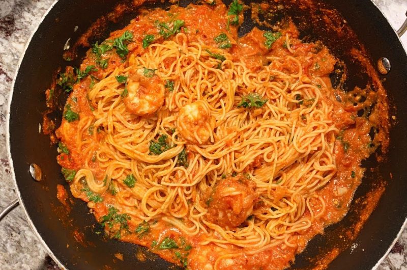 Tuscan Shrimp Pasta 