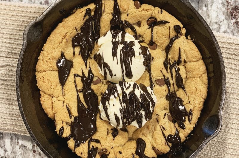 Chocolate Chip Skillet Cookie 